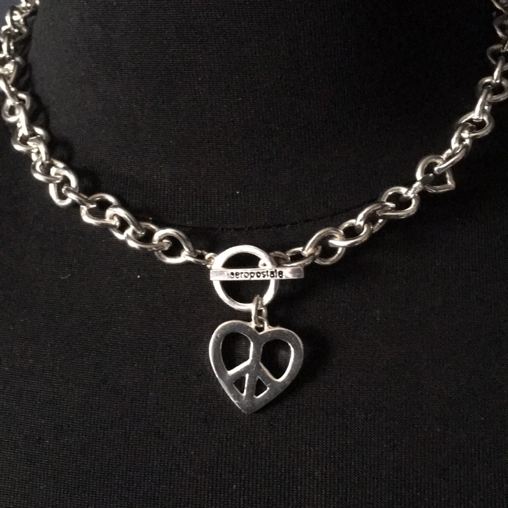 🎊Aeropostale Peace Necklace🎊